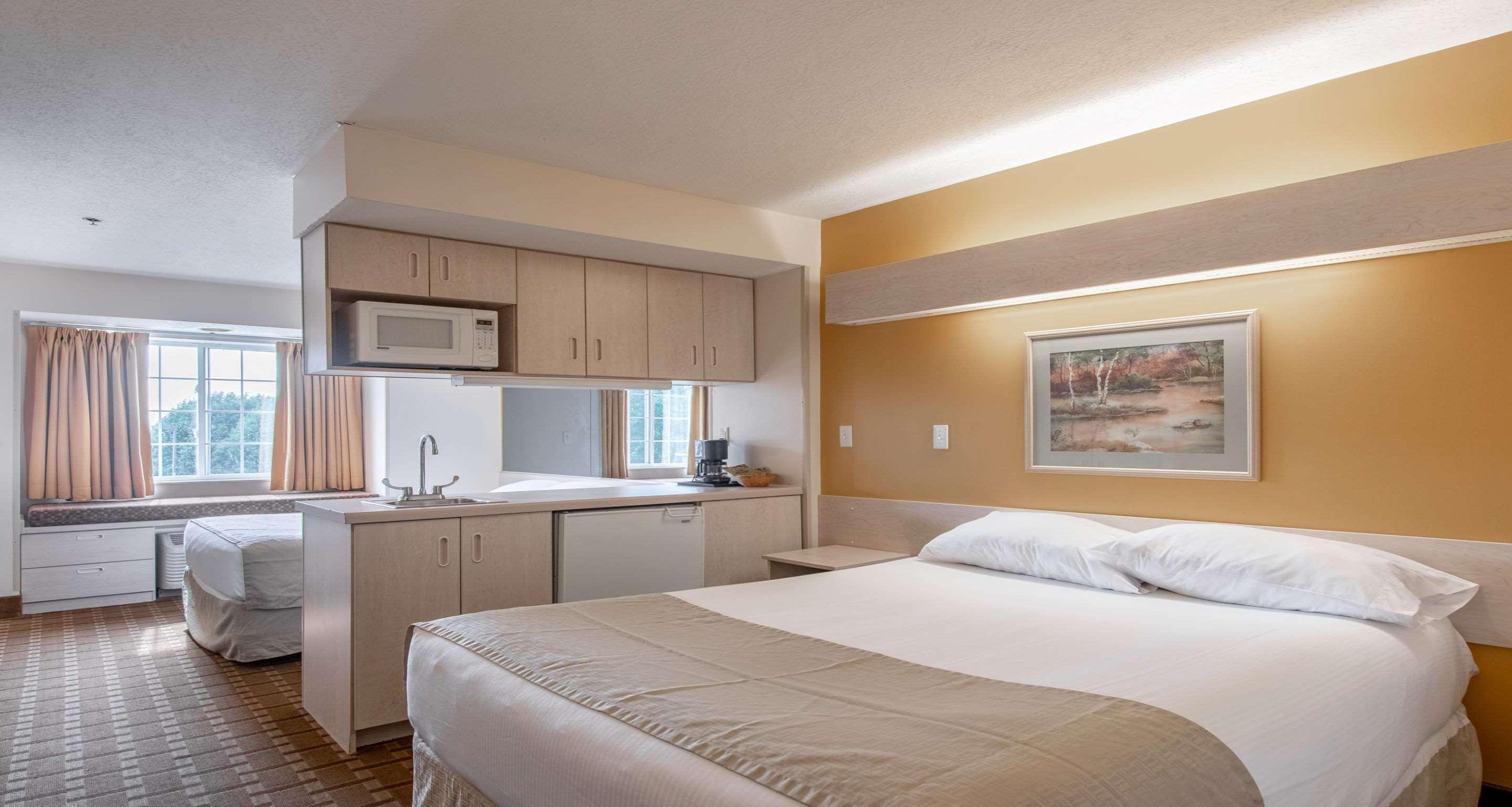 Surestay Hotel By Best Western Christiansburg Blacksburg Esterno foto