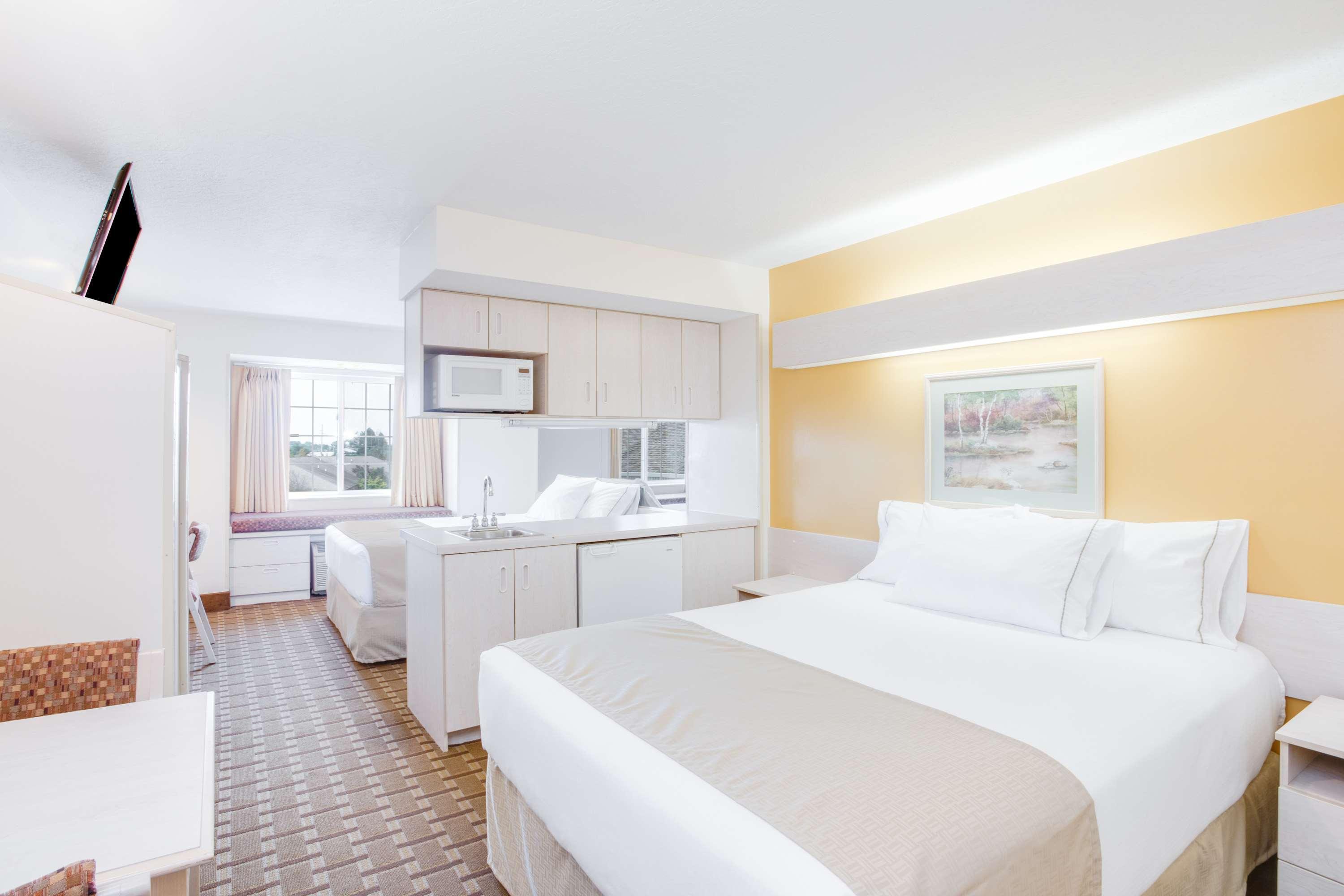 Surestay Hotel By Best Western Christiansburg Blacksburg Esterno foto