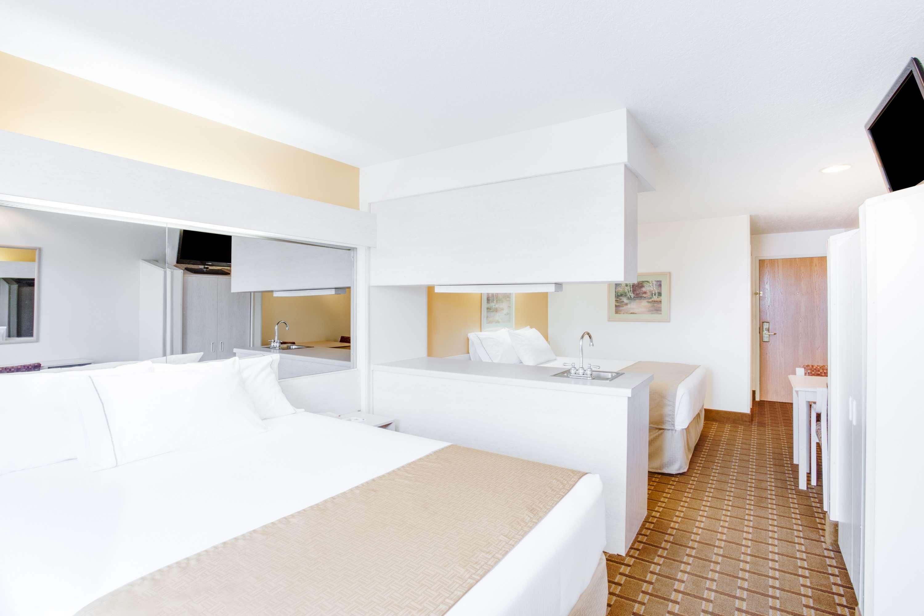 Surestay Hotel By Best Western Christiansburg Blacksburg Esterno foto